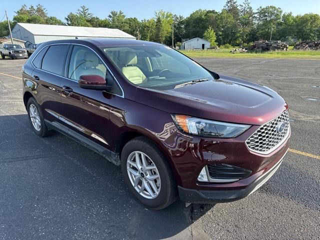 used 2024 Ford Edge car, priced at $31,394