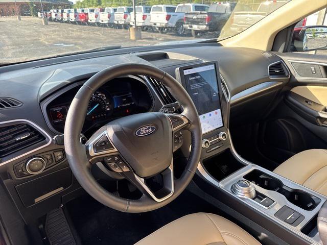 used 2024 Ford Edge car, priced at $31,394