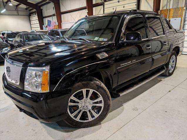 used 2004 Cadillac Escalade EXT car, priced at $9,450