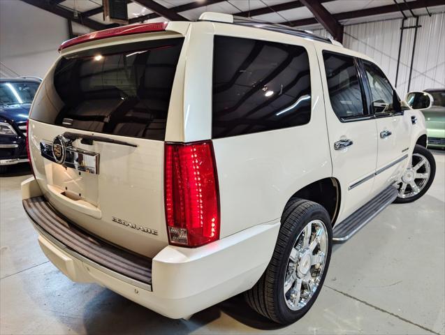 used 2013 Cadillac Escalade car, priced at $18,450