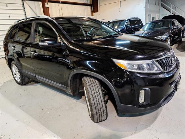 used 2014 Kia Sorento car, priced at $7,950