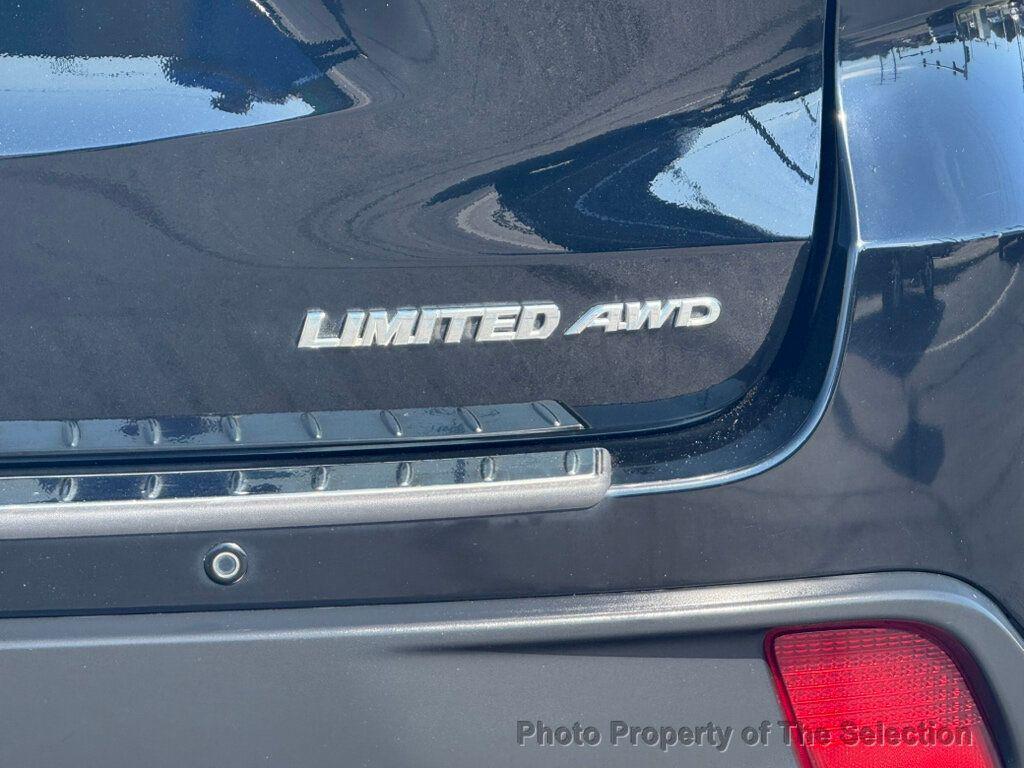 used 2014 Toyota Highlander car, priced at $12,900