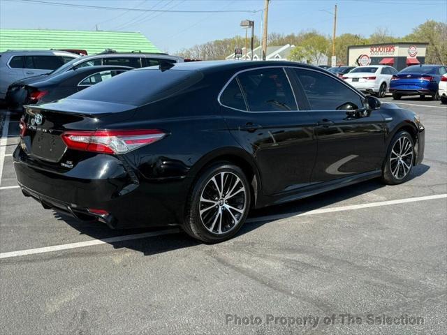 used 2019 Toyota Camry Hybrid car, priced at $19,900