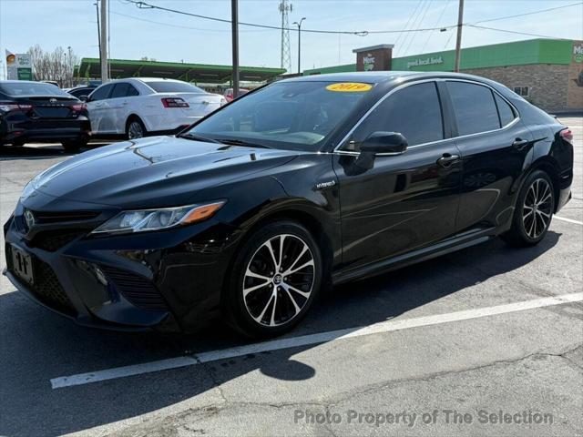 used 2019 Toyota Camry Hybrid car, priced at $19,900