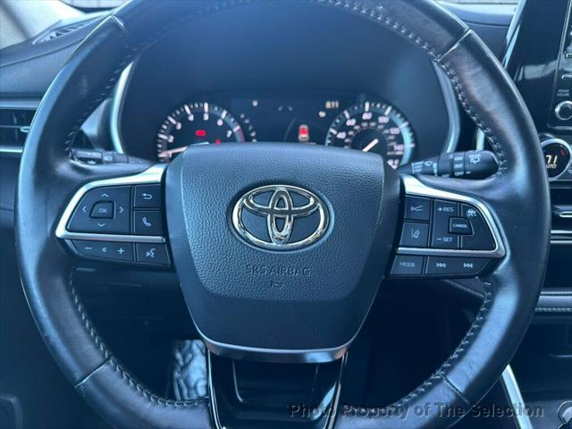 used 2021 Toyota Highlander car, priced at $28,900