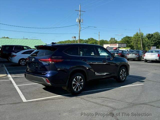 used 2021 Toyota Highlander car, priced at $28,900