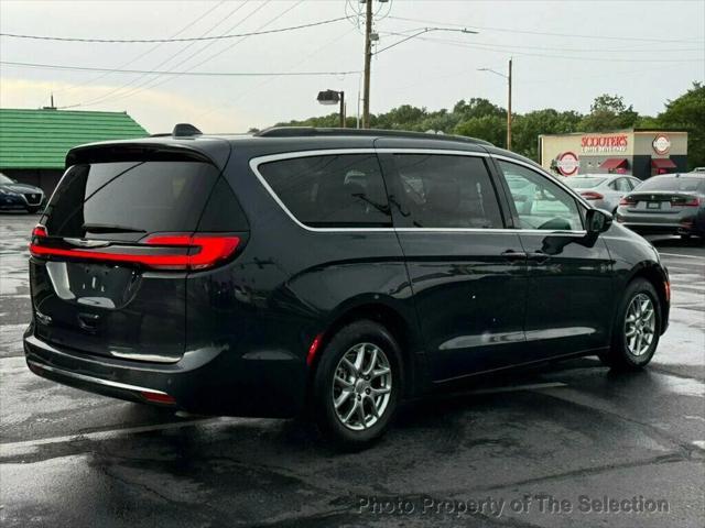 used 2021 Chrysler Pacifica car, priced at $21,900