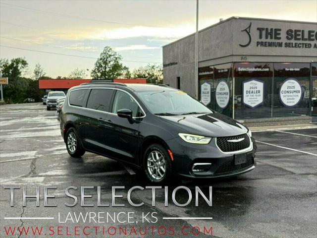 used 2021 Chrysler Pacifica car, priced at $21,900