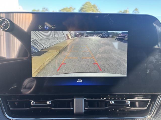 new 2026 Chevrolet Equinox car, priced at $35,435