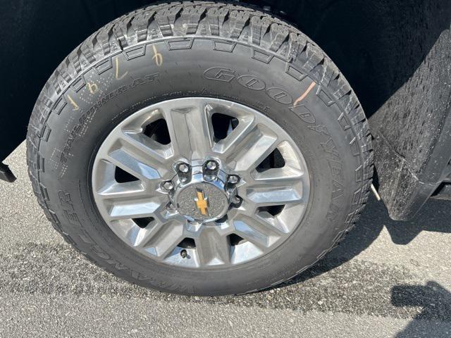 new 2025 Chevrolet Silverado 2500 car, priced at $83,819