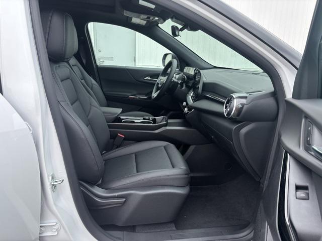 new 2026 Chevrolet Equinox car, priced at $33,836