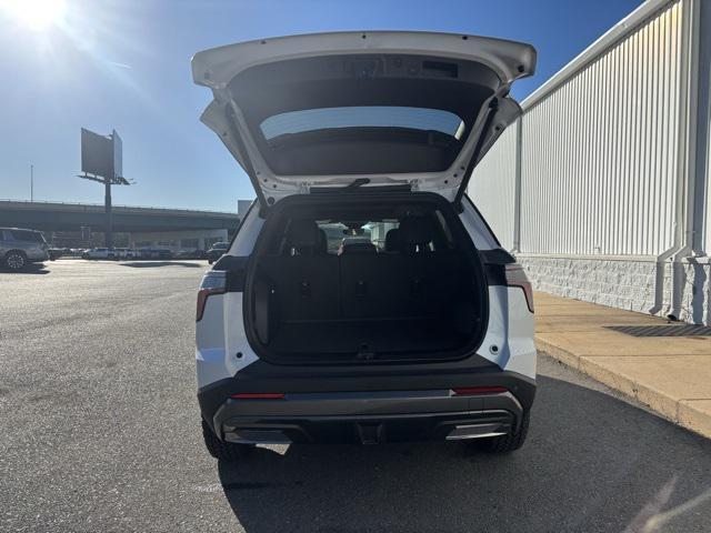 new 2026 Chevrolet Equinox car, priced at $40,145