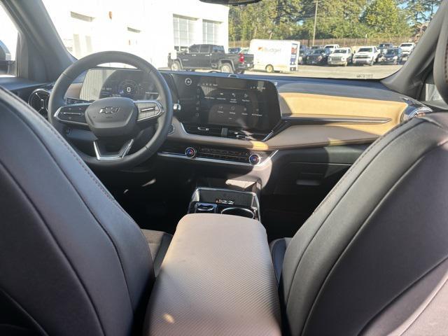 new 2026 Chevrolet Equinox car, priced at $40,145