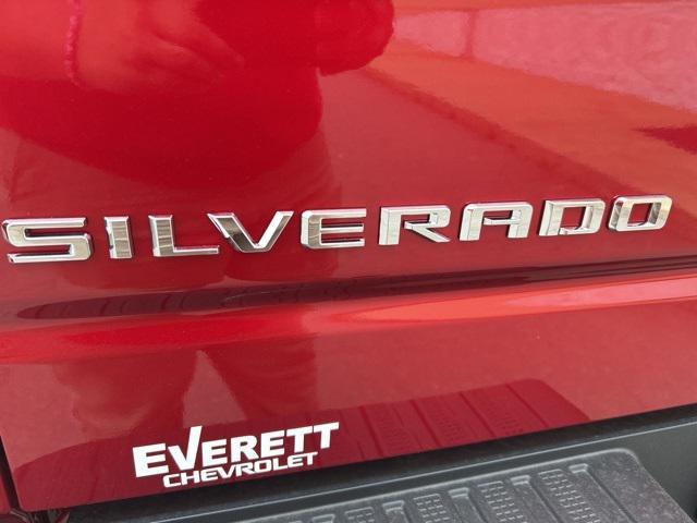 new 2025 Chevrolet Silverado 1500 car, priced at $49,882