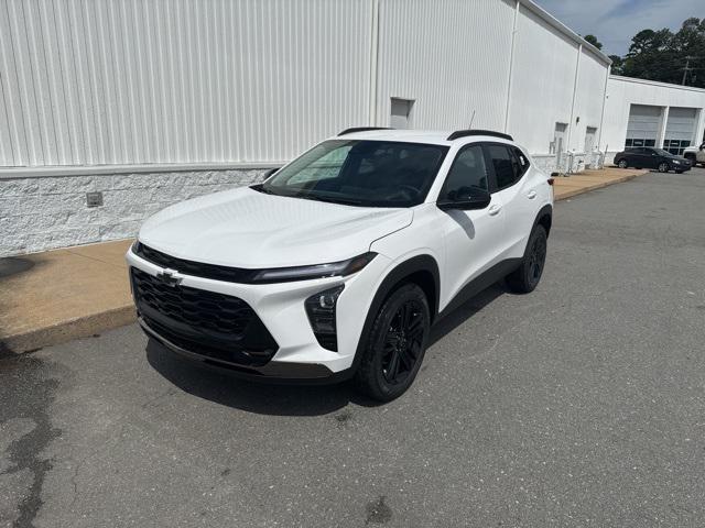 new 2025 Chevrolet Trax car, priced at $26,730