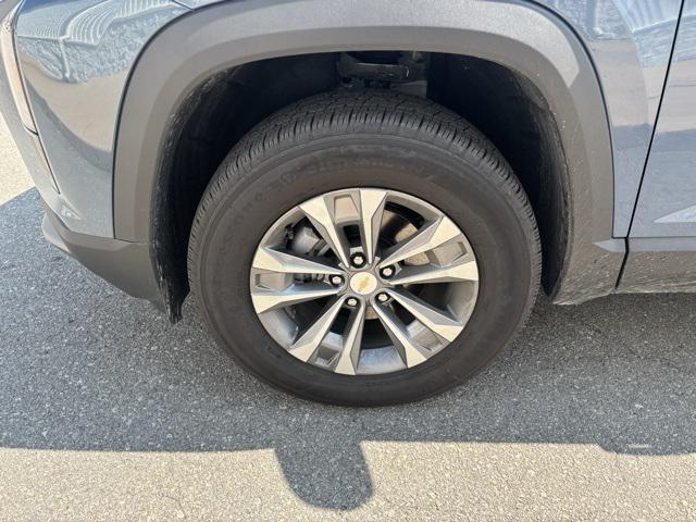 new 2026 Chevrolet Equinox car, priced at $28,660