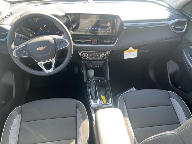 new 2025 Chevrolet TrailBlazer car, priced at $24,727
