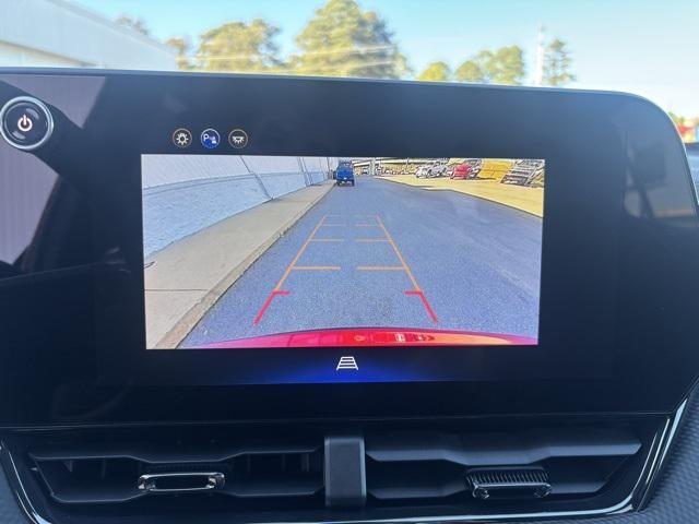 new 2026 Chevrolet Equinox car, priced at $35,930