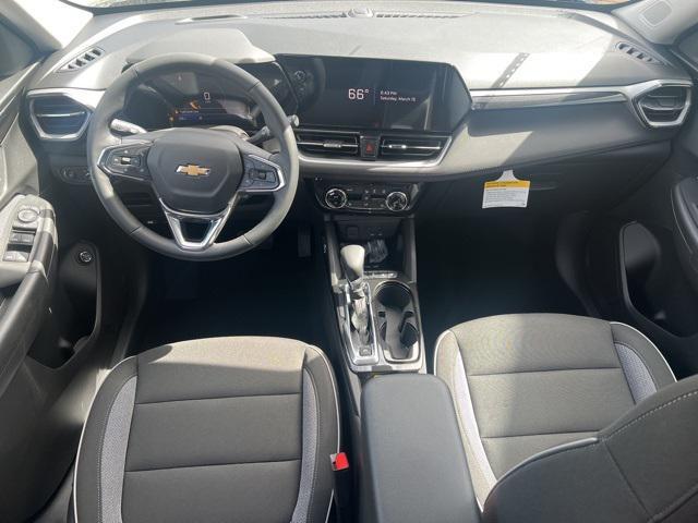 new 2025 Chevrolet TrailBlazer car, priced at $26,662