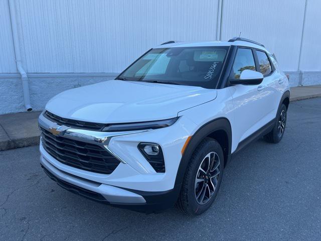 new 2025 Chevrolet TrailBlazer car, priced at $25,662