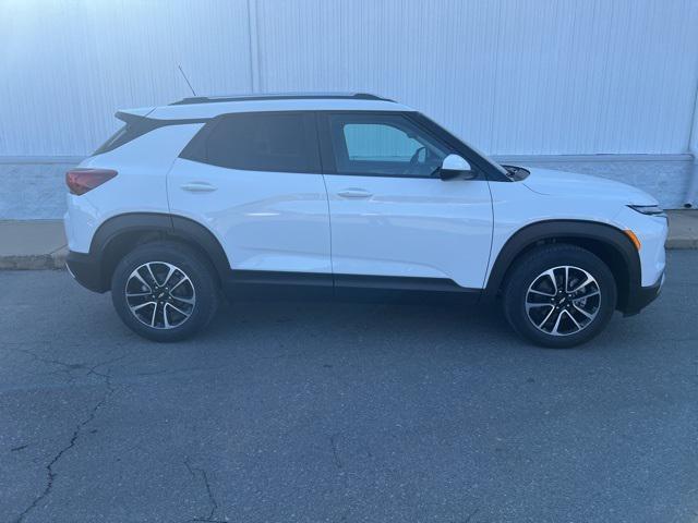 new 2025 Chevrolet TrailBlazer car, priced at $25,662