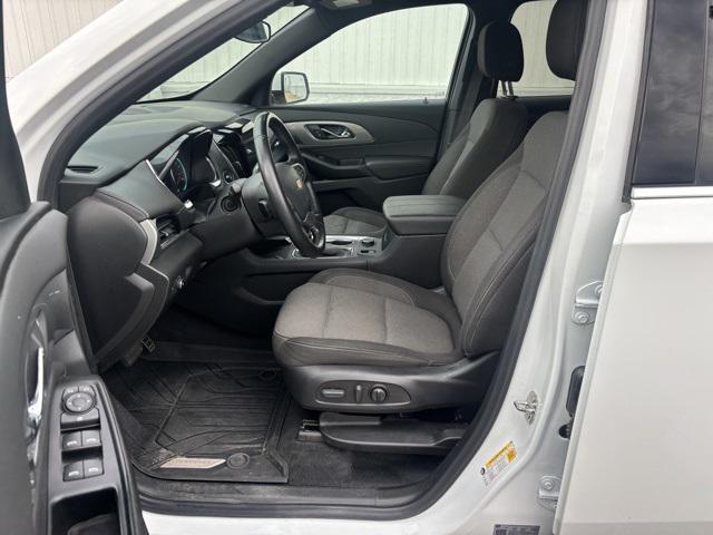 used 2023 Chevrolet Traverse car, priced at $26,002