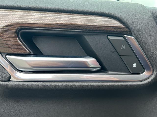 new 2025 Chevrolet Silverado 1500 car, priced at $48,023