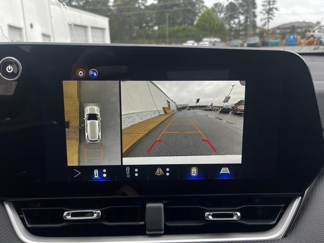 new 2026 Chevrolet Equinox car, priced at $35,995