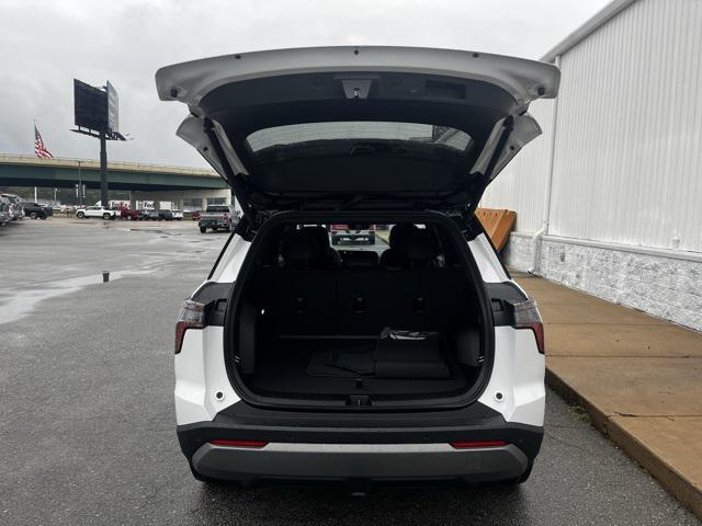 new 2026 Chevrolet Equinox car, priced at $35,995