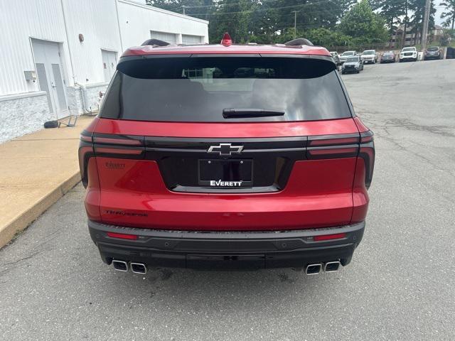 new 2025 Chevrolet Traverse car, priced at $50,450