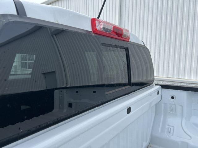 new 2025 Chevrolet Colorado car