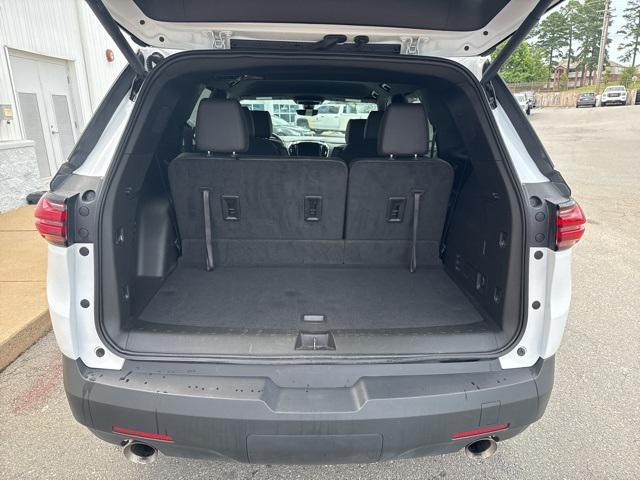used 2023 Chevrolet Traverse car, priced at $37,891