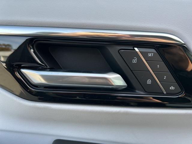 new 2025 Chevrolet Suburban car, priced at $81,090