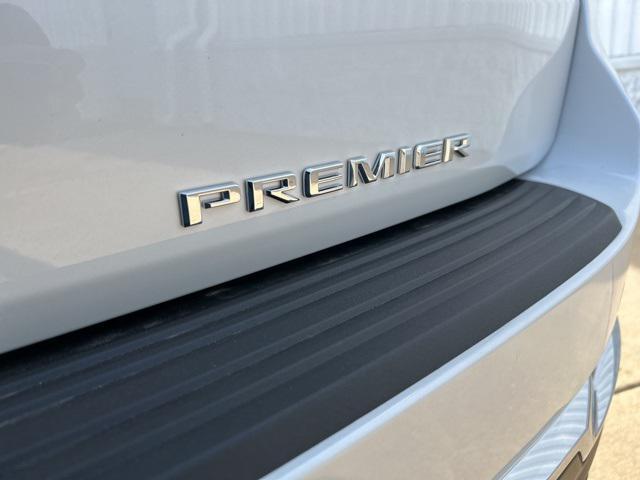 new 2025 Chevrolet Suburban car, priced at $81,090