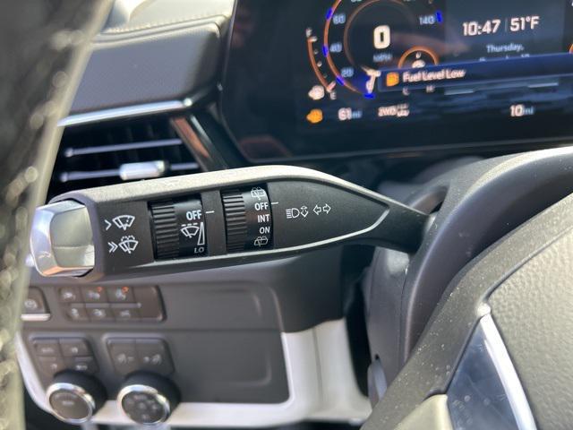 new 2025 Chevrolet Suburban car, priced at $81,090