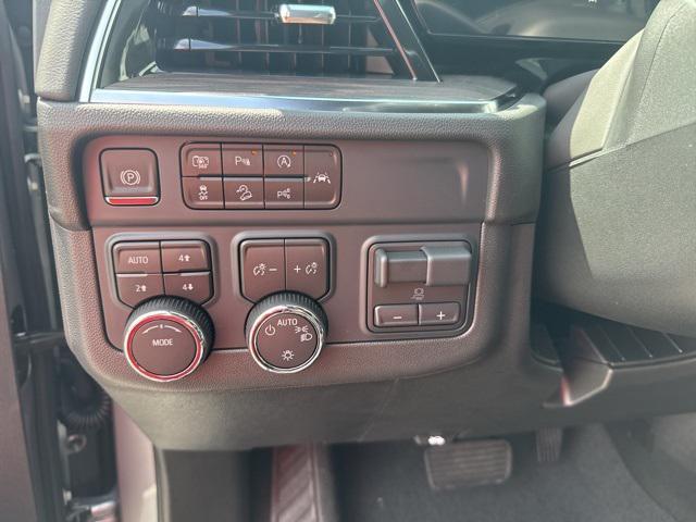 new 2025 Chevrolet Tahoe car, priced at $65,885