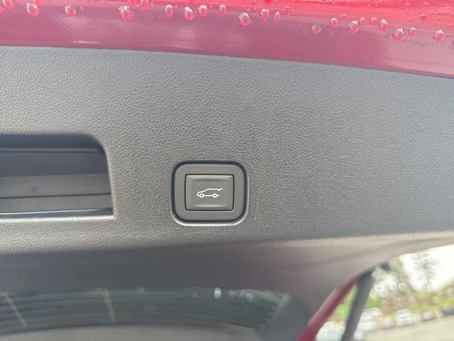 new 2025 Chevrolet Traverse car, priced at $44,595