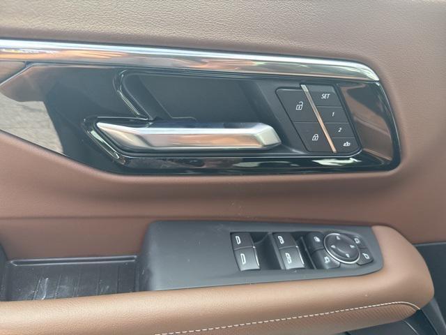 new 2025 Chevrolet Suburban car, priced at $89,980
