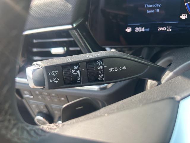 new 2025 Chevrolet Suburban car