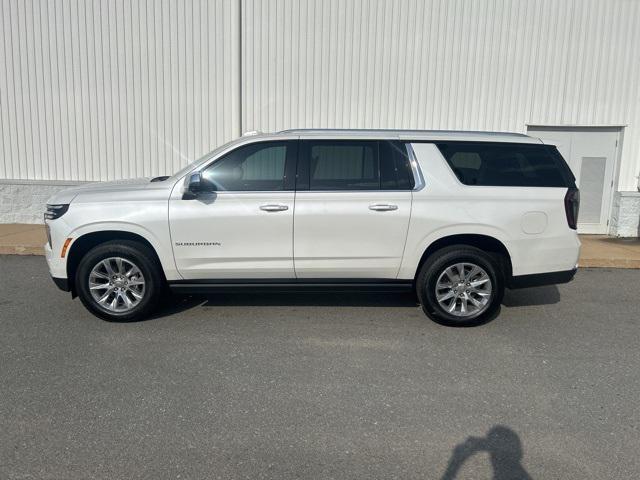 new 2025 Chevrolet Suburban car