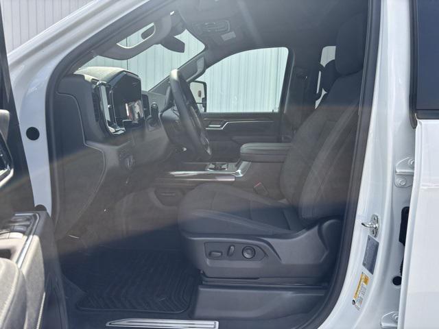 new 2025 Chevrolet Silverado 3500 car