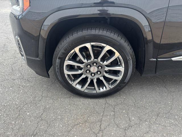 used 2020 GMC Acadia car, priced at $28,386