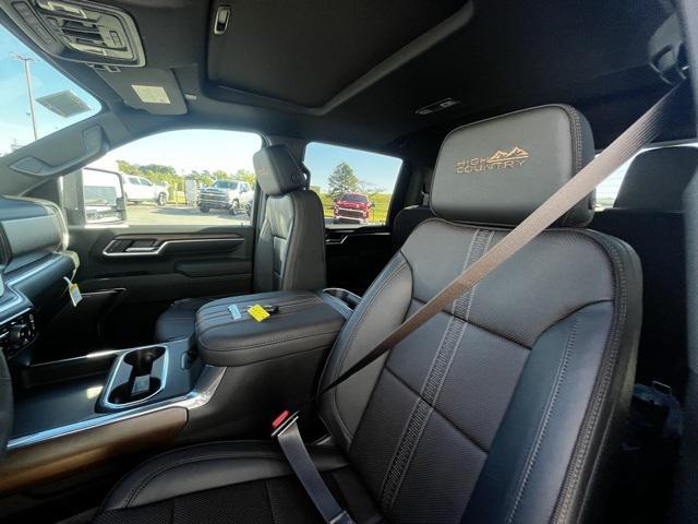 new 2026 Chevrolet Silverado 3500 car, priced at $93,010