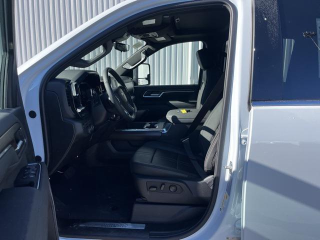 new 2026 Chevrolet Silverado 3500 car, priced at $93,010