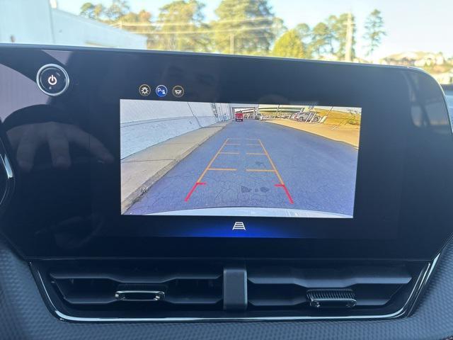 new 2026 Chevrolet Equinox car, priced at $37,705