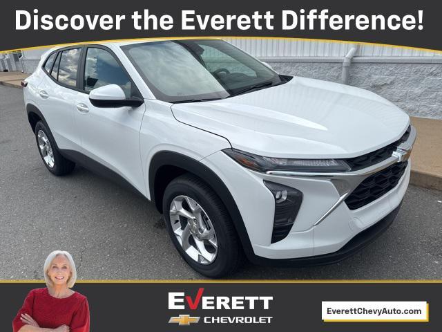 new 2025 Chevrolet Trax car, priced at $23,325