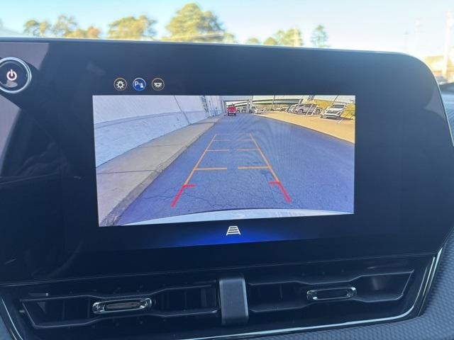 new 2026 Chevrolet Equinox car, priced at $36,430