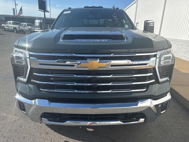 new 2025 Chevrolet Silverado 2500 car, priced at $75,032