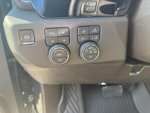 new 2025 Chevrolet Silverado 2500 car, priced at $75,032