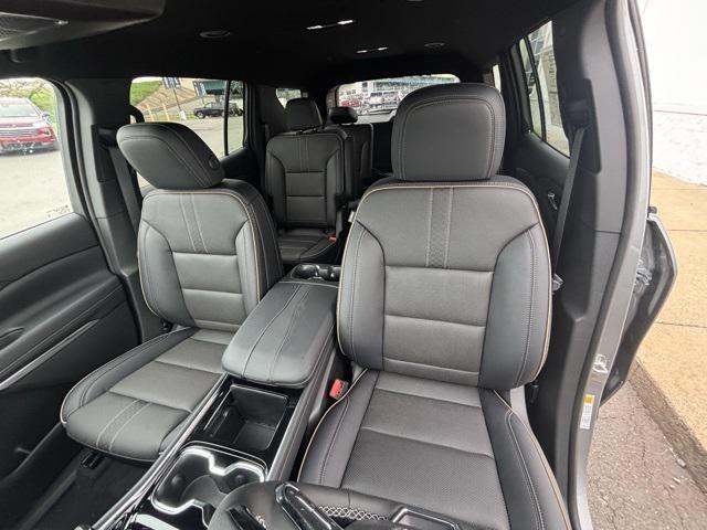 new 2026 Chevrolet Traverse car, priced at $44,960